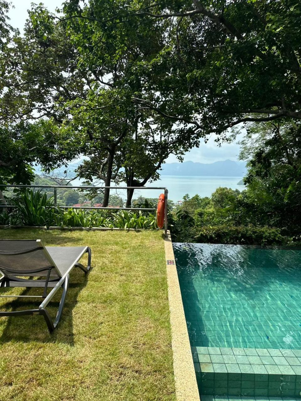 Ambong Pool Villas - Private Pool Pantai Cenang  Exterior foto